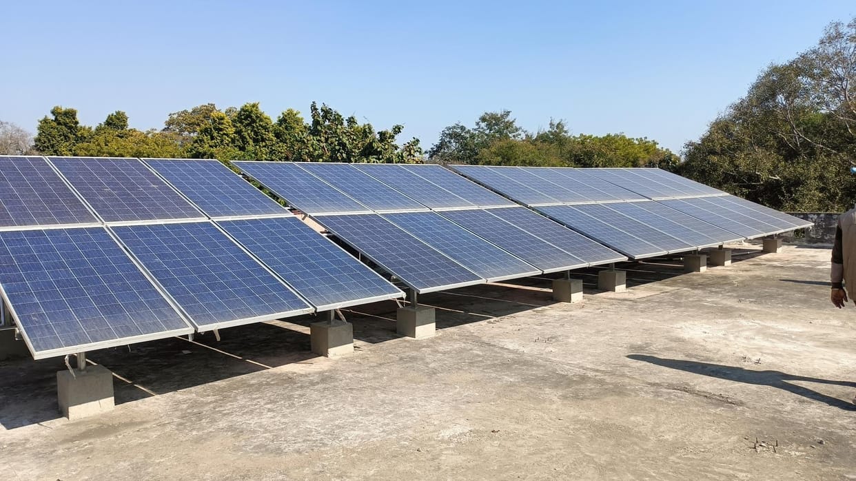 Government and semi-government departments will be illuminated with solar energy