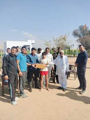 Rinku Seka wins in 1600 meters race