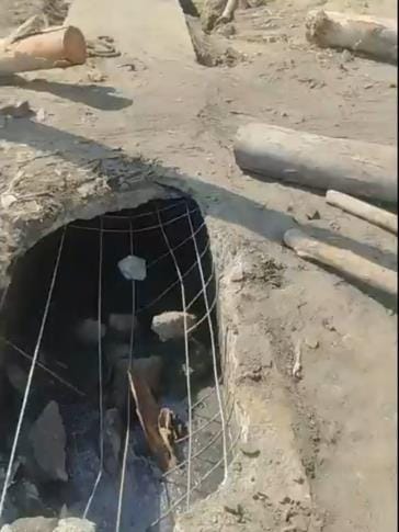 Roadside drain in Bithamra caved in, trolley stuck due to broken lantern