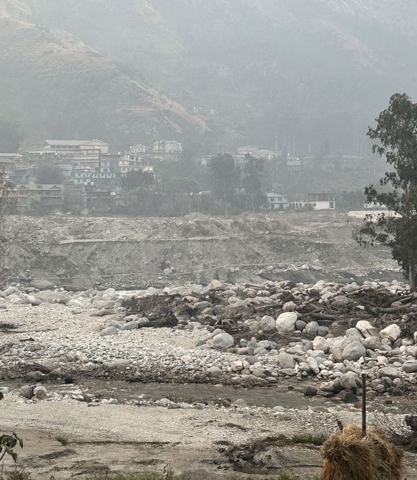 Kurpan River, Nithar, flood debris threat, Daropa Bailey Bridge, Dattanagar village in danger