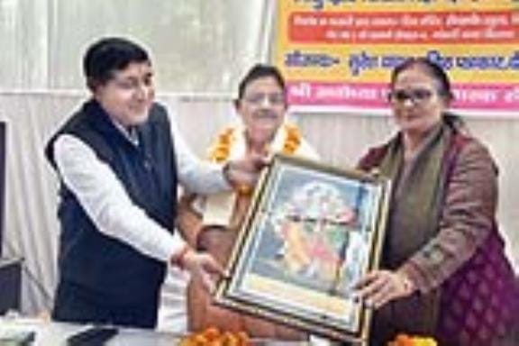 Respect for ancestors increases the fame of the family: Mayor