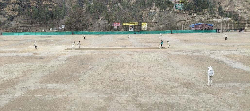 Black Boys and Ball Breaker Kinnaur advance to next round