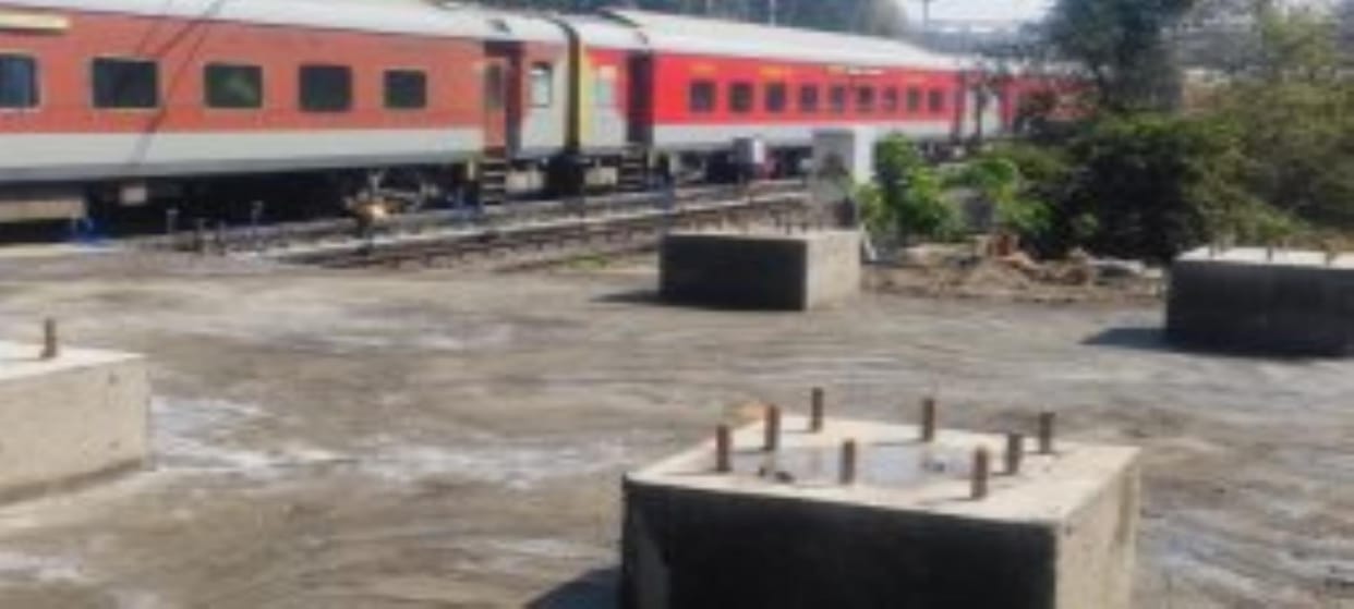 Tortoise pace of construction of railway foot overbridge, till now only beam is ready