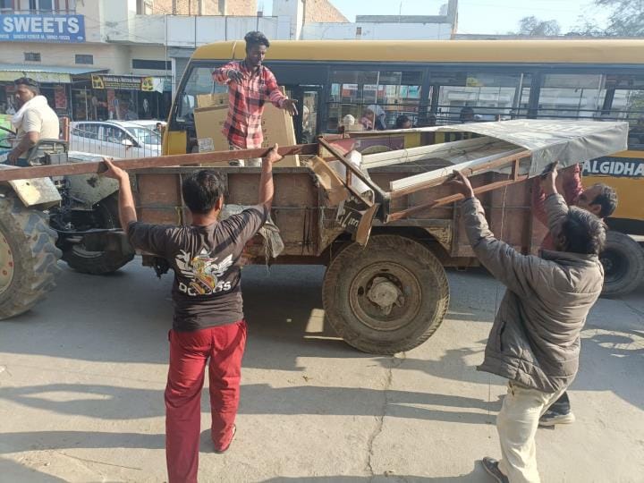 Municipality confiscated goods of 24 shopkeepers