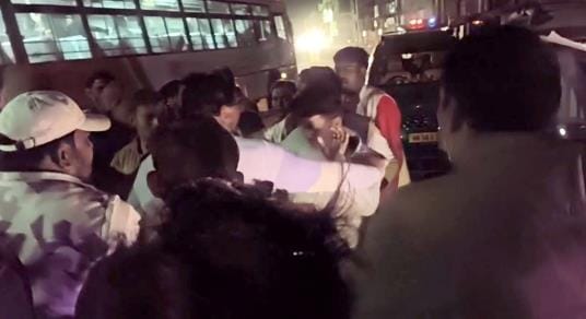 Fighting, commotion between Nishad Party workers and regional people