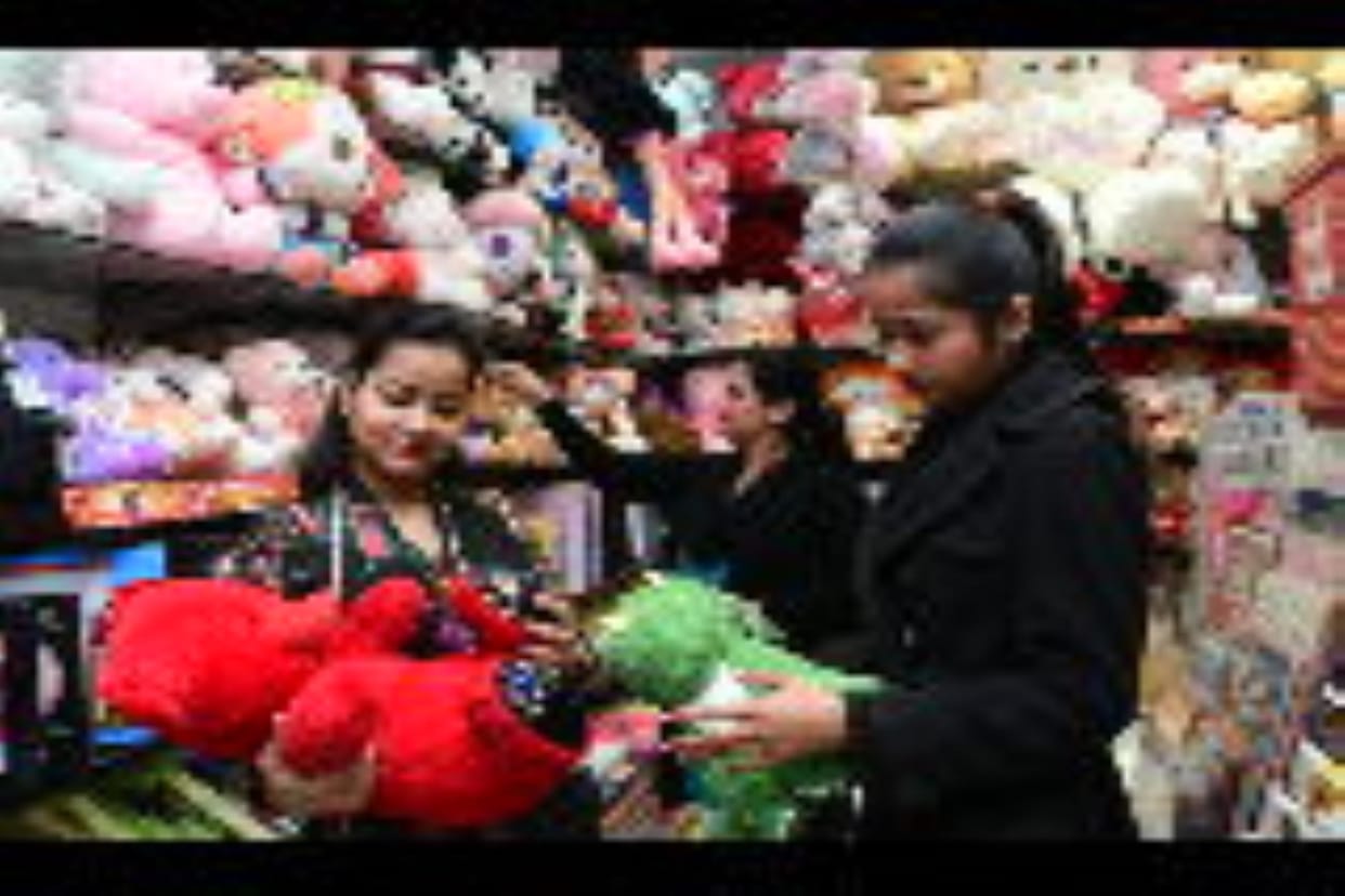 Teddy Day: Struggle to choose the right one