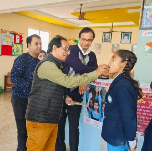 Anti-worm medicine given to children in government schools