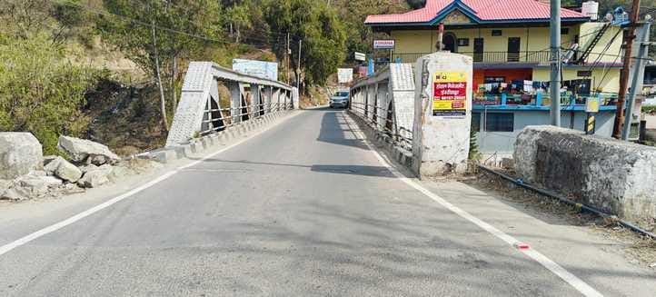 Dudh Khad bridge of Shahtalai is narrow, problem for traffic
