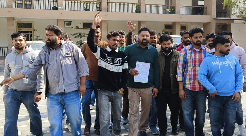 Youth Congress roars against social media influencer, demands arrest