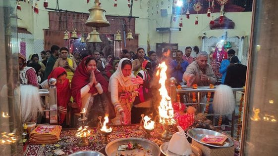 Worship of 11 thousand girls today, halwa will be made from two and a quarter quintals of ghee.