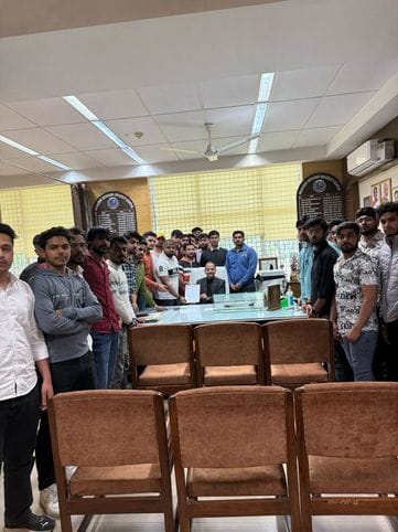 Demand to fill vacant posts in MDU