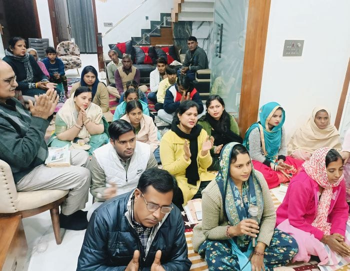 Mahaakhand chanted for world welfare and all happiness and peace