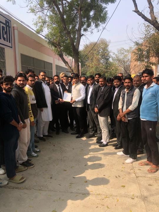 Protest against the decision to kill male Nilgai, Bishnoi community submits memorandum to SDM