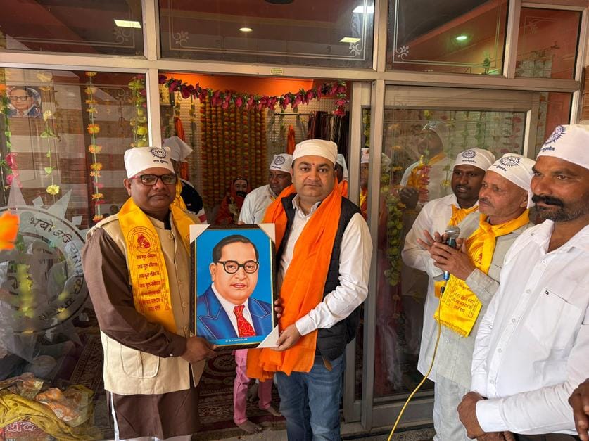 Procession taken out on the Prakash Utsav of Guru Ravidas Ji