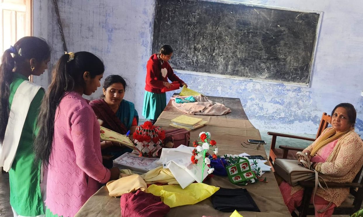 4699 students took the practical exam at 42 centers
