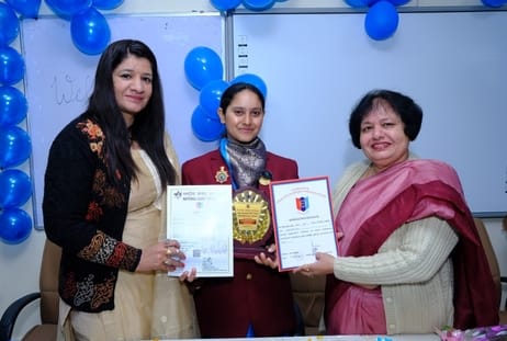 NCC cadet Apoorva was felicitated on reaching college