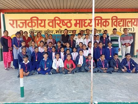 Students honored for their excellent performance in competitions