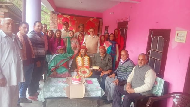 Celebrated birthday of Havildar Lal Singh who took part in three wars