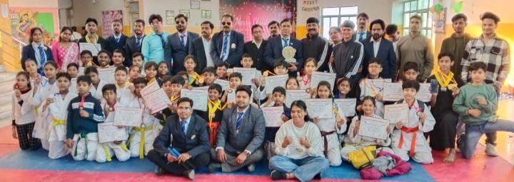 Players won medals in district level Naanchaku competition