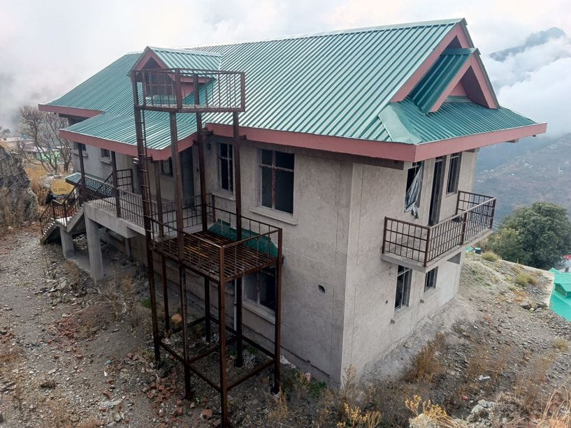 Construction work of PHC Delath building stalled, Nankhadi, Rampur Bushahr.
