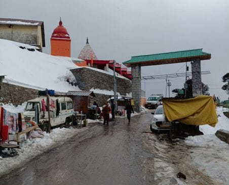 Jalodi Pass restored for small vehicles after five days