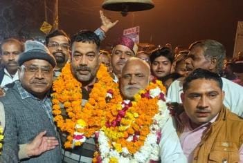 Mandela became president, Manoj Lala became general secretary