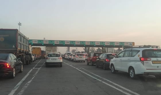 Traders upset due to jam at Bhigan toll plaza, District Trade Board raised voice