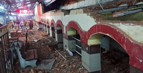 The renovation of the railway station could not be done in a year