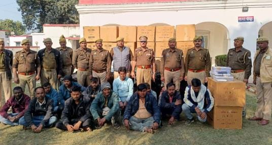 12 people of the gang involved in cheating in the name of fake company arrested