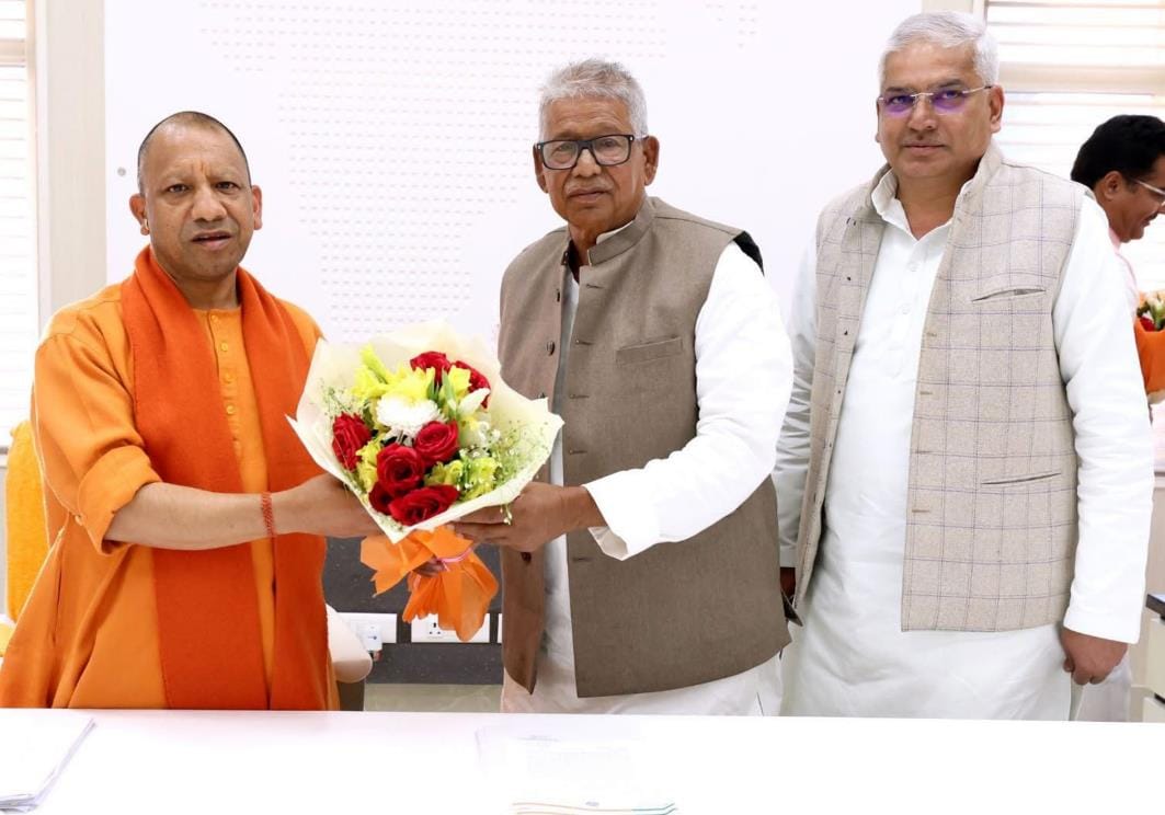 Minister Mayankeshwar Sharan Singh and MLC Shailendra met CM