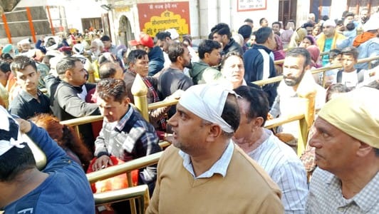 10 thousand devotees paid obeisance at Shri Nayana Devi Ji on Magh Purnima.