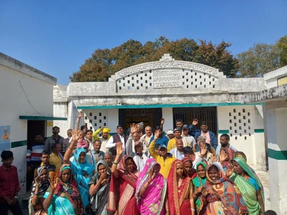 Consolidation process incomplete, villagers demonstrated