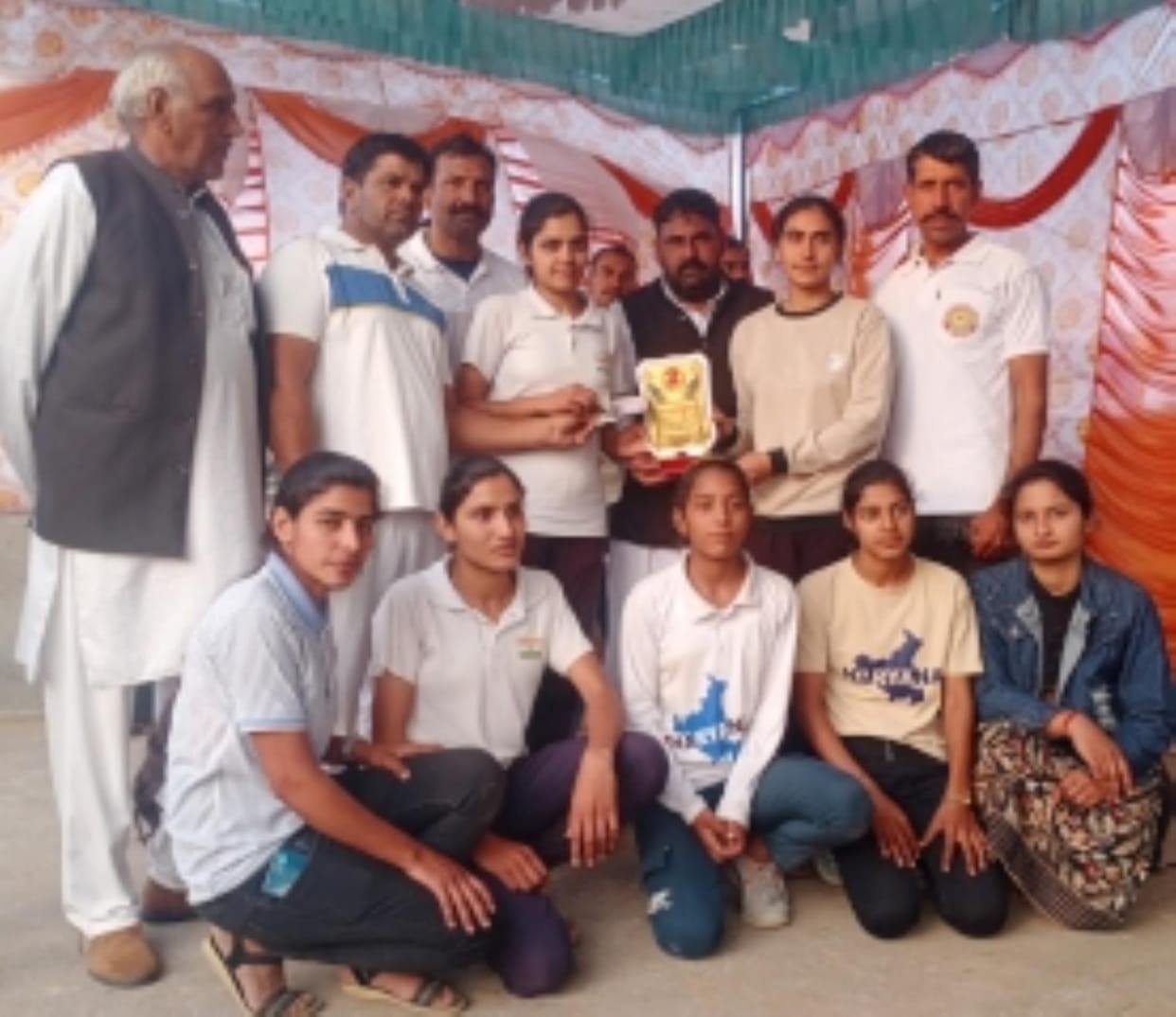 Jhojhu becomes winner by defeating Kasni in Kabaddi competition