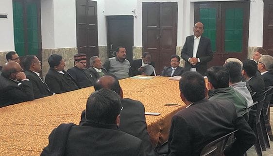 Civil bar lawyers on strike today and tomorrow over land dispute
