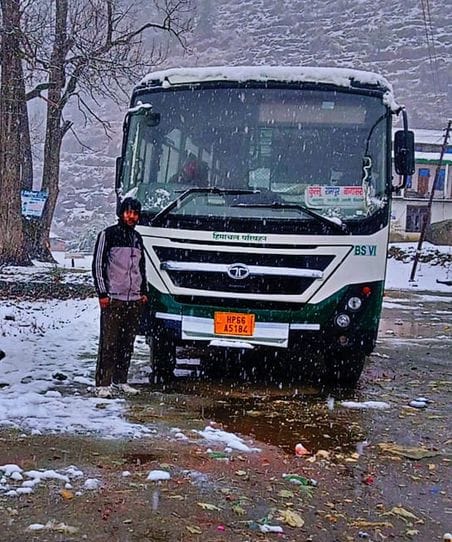 Government bus ran from Jalori Pass after eight days