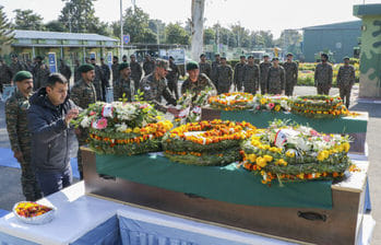 Tribute to martyred officers