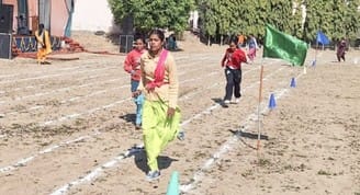 Jyoti ran fastest in girls' 200 meters