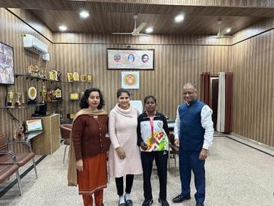 Komal won gold in the third national arm boxing