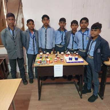 Children showed their talent by making models of science and mathematics