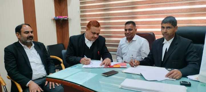 Hukumchand withdrew his nomination, four candidates are in the fray for the post of President.