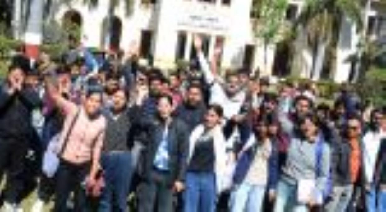 HBTU students create ruckus outside VC's office after being stopped from giving mid-semester exam