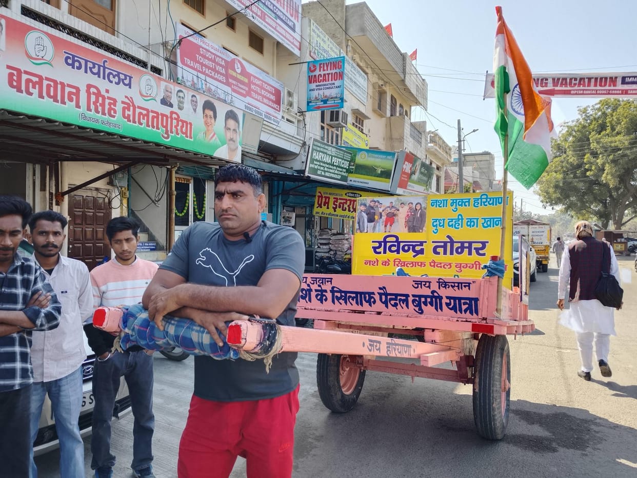 Ravindra Tomar came out from Jind to raise awareness against drugs.