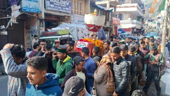 Dev Pashakot left for Mahashivratri