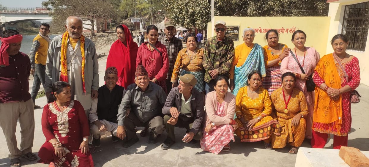 38 pilgrims from Nepal have been wandering for many days