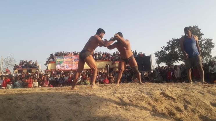 Gorakhpur's Namrata defeated Anshika