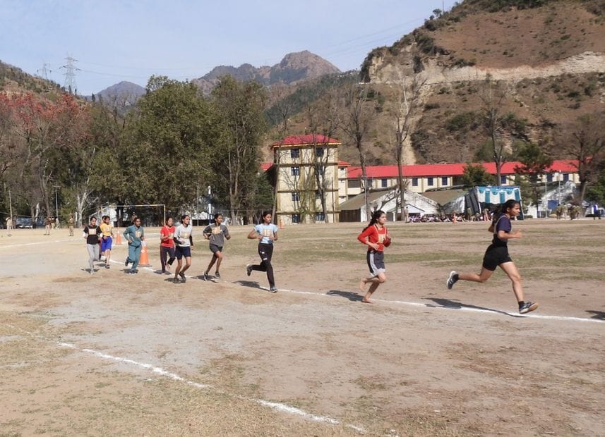 466 girls passed physical efficiency test