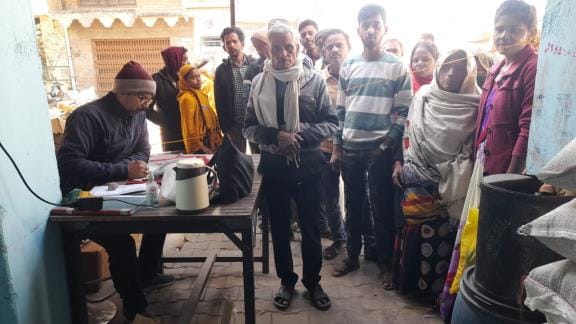 Server problem: Food distribution stuck, card holders returning from ration shops.