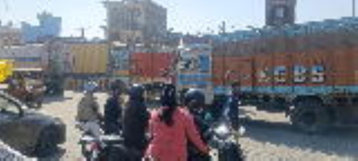 Repair of Ramganga bridge, severe traffic jam