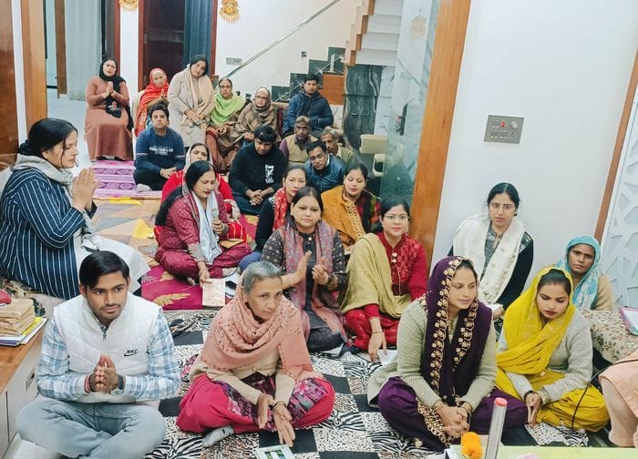Only the one who has adopted the love of God in his life has got rid of the sorrows of the world: Sukhdev Maharaj
