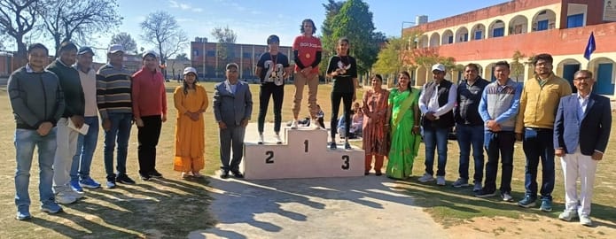 Joshi first in 100 meter race and Annu first in 400 meter race.